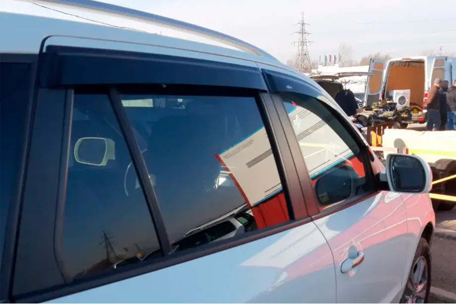 Hyundai Santa Fe 3 2012–2018 Ikkunadeflektorit (4 kpl, HIC) Image