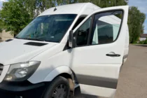 Mercedes Sprinter W906 2006–2018 Ura-asenteiset ikkunatuuliohjaimet (2 kpl, HIC) kuva 18