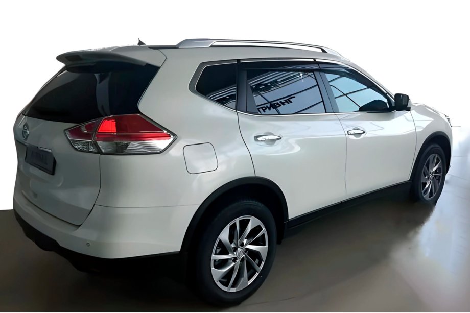 Nissan X-trail T32/Rogue 2014–2021 Sivulasien tuuliohjaimet kromilistalla (4 kpl, HIC) Image