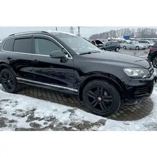 Sivulasien tuuliohjaimet kromilistalla (4 kpl, HIC) kuva 3