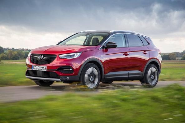 Opel Grandland X -crossoverin koeajo