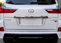 Lexus LX570/450d 2008–2022 Taka rekisterikilven teline LED-valaistuksella (2007-2023) Musta väri kuva 2