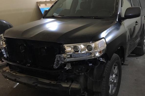 Tarjoamme Toyota LandCruiser 200 -faceliftin