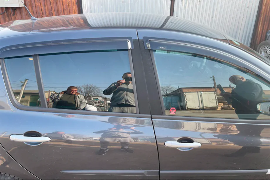 Renault Clio III 2005–2012 Ikkunadeflektorit (4 kpl, HIC) Image