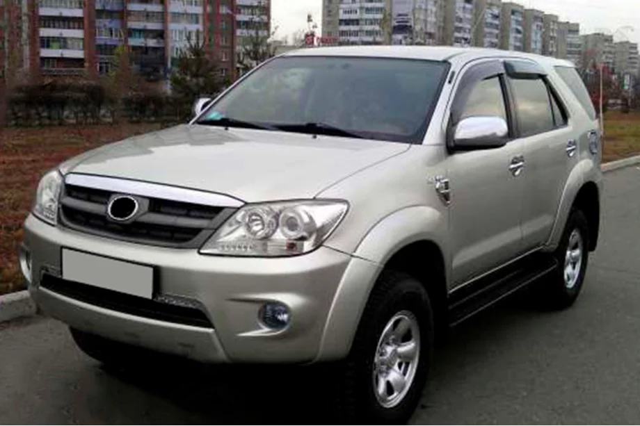 Toyota Fortuner 2006–2015 Ikkunadeflektorit (4 kpl, HIC) Image