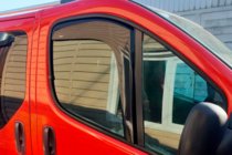 Renault Master 1998–2010 Ura-asenteiset ikkunatuuliohjaimet (2 kpl, HIC) kuva 1
