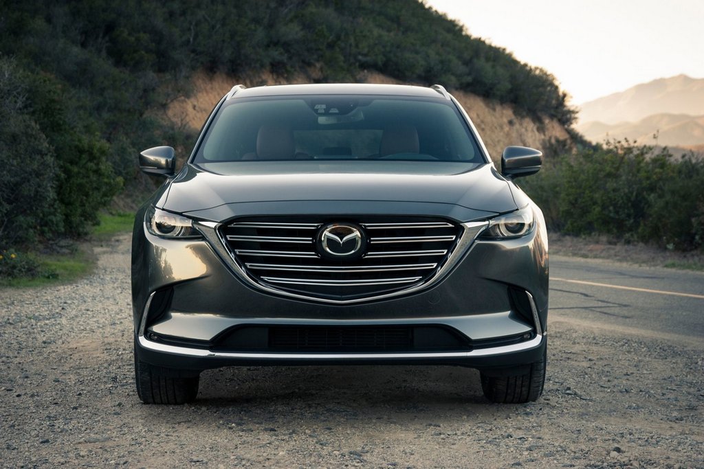 Mazda CX-9:n toisen sukupolven täysikokoinen crossover