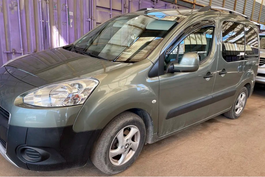 Citroen Berlingo 2008–2018 Sivulasin tuuliohjaimet (2 kpl, HIC) Kuva 1