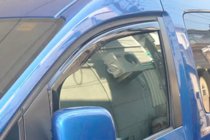 Peugeot Partner Tepee 2008–2018 Ura-asenteiset ikkunatuuliohjaimet (2 kpl, HIC) kuva 3