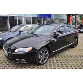 Sivulasien tuuliohjaimet kromilistalla (4 kpl, HIC) Volvo S80 2006–2016 kuva 2