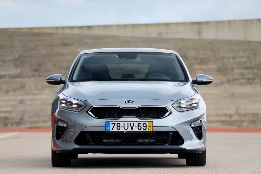 Katsaus Kia Ceed -viistoperän kolmanteen sukupolveen