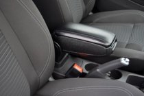 Dacia Duster 2018–2024 Kyynärnoja (mukitelineeseen) kuva 1