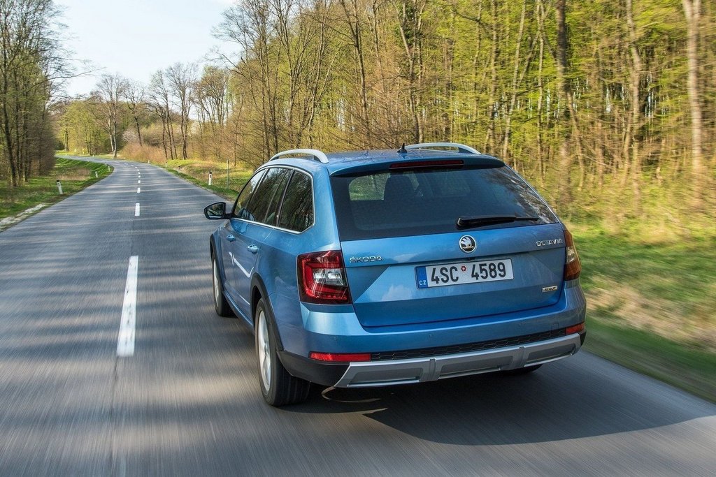 Skoda Octavia Scout -farmarin maastoversio