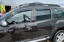 Dacia Duster 2008–2018 Ikkunadeflektorit (4 kpl, HIC) kuva 1