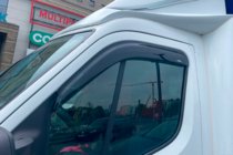 Nissan NV400 2010–2024 Sivulasin tuuliohjaimet (2 kpl, HIC) kuva 1