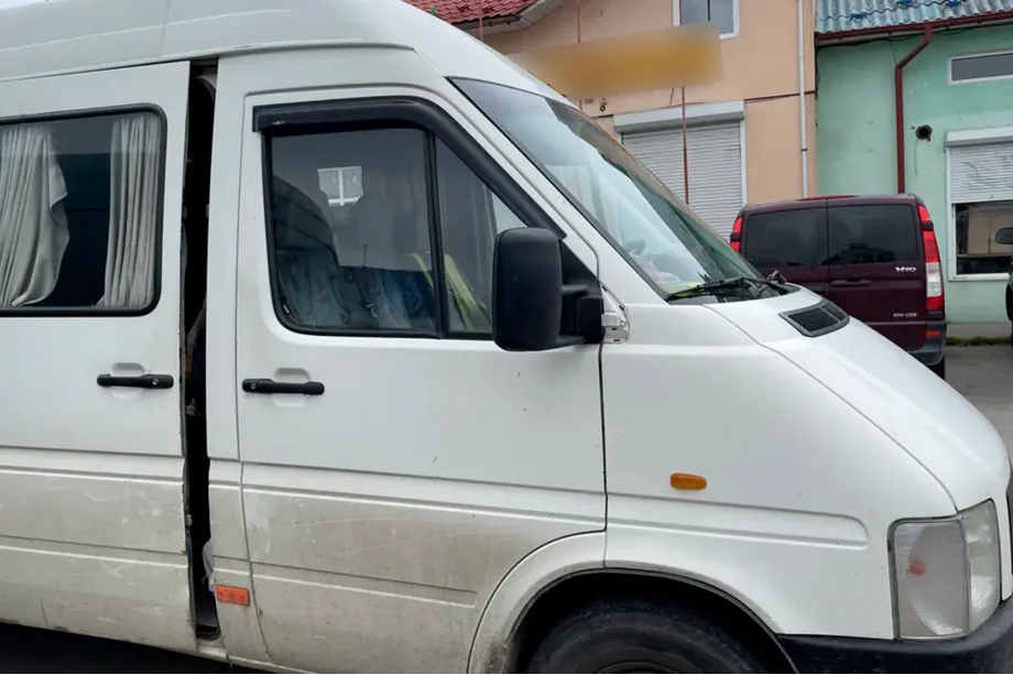 Volkswagen LT 1995–2006 Sivulasin tuuliohjaimet (2 kpl, HIC) Image