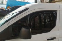 Ford Connect 2014–2021 Ura-asenteiset ikkunatuuliohjaimet (2 kpl, HIC) kuva 1