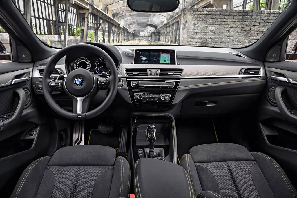 Katsaus kompaktiin crossoveriin BMW X2