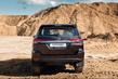 Koeajo: 7-paikkainen tikapuurunkoinen Toyota Fortuner kuva 4