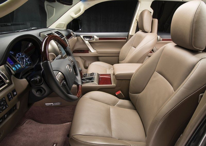Premium-maasturin Lexus GX460 - koeajo