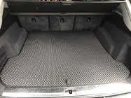 Audi Q7 2015–2026 Tavaratilan matto (EVA, musta) kuva 1
