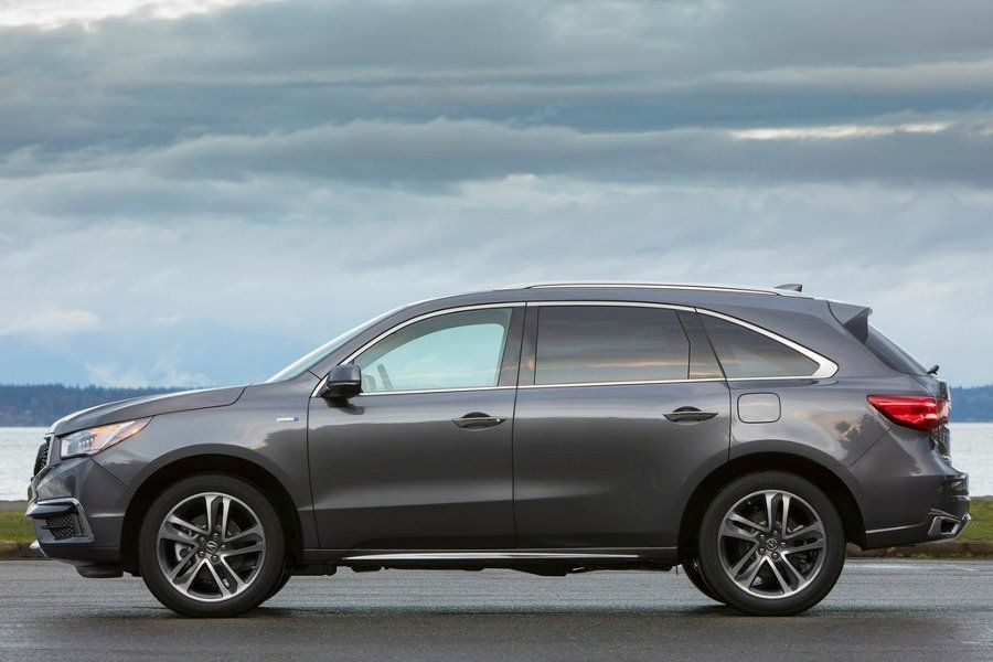 Uudistettu Acura MDX -crossover