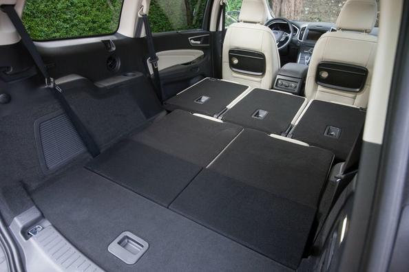 Koeajo: seitsenpaikkainen tila-auto Ford Galaxy Kuva 9