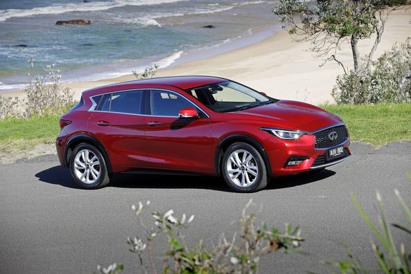 Premium-hatchback Infiniti Q30
