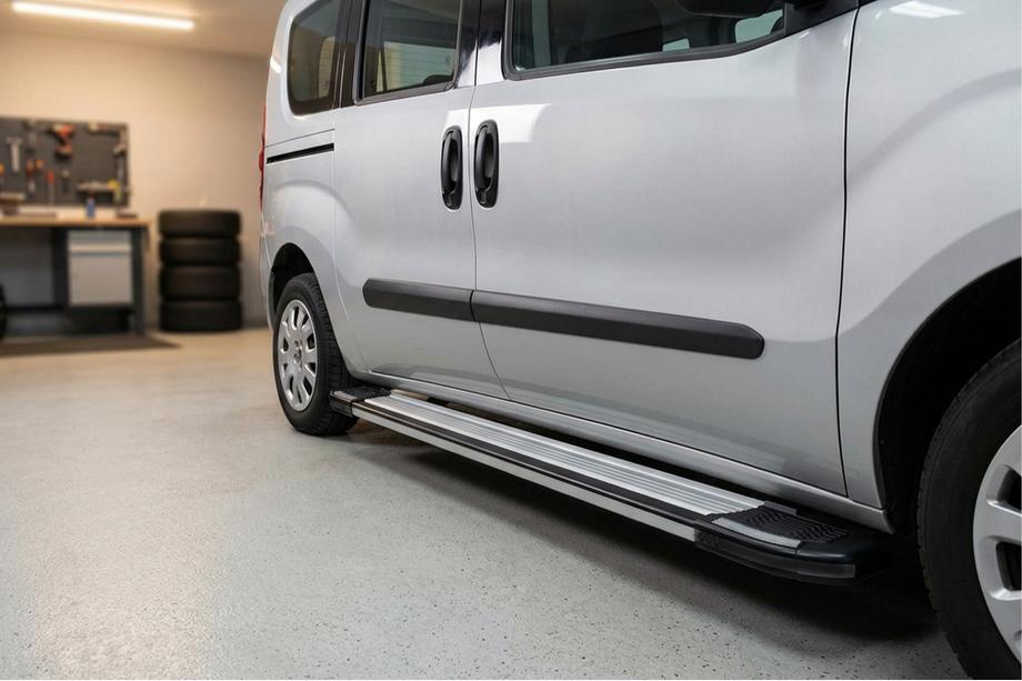 Fiat Doblo II 2010–2022 Rainbow sivuporrassarja (2 kpl, alumiini) Image