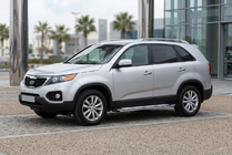 Kia Sorento II XM 2009–2014 Rainbow-sivuporrassarja (2 kpl, alumiini) 2013-2016 kuva 1
