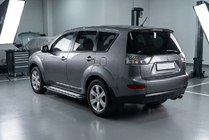 Mitsubishi Outlander 2006–2012 Rainbow-sivuporrassarja (2 kpl, alumiini) kuva 1