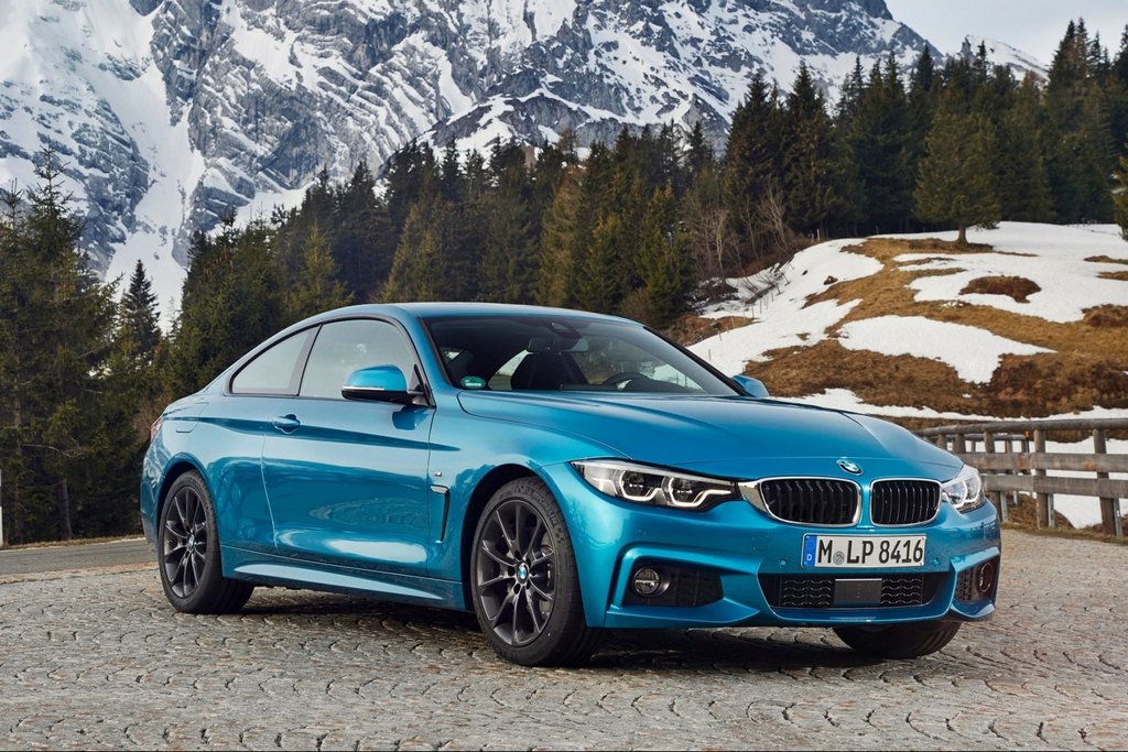 Kaksiovinen BMW 4-Series -coupé