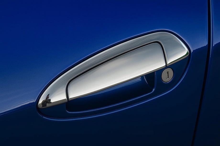 Fiat Linea 2006–2018 Ovenkahvojen kromisuojat yläosalla (8 osaa, ruostumatonta terästä) Image