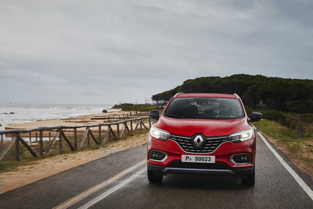 Katsaus päivitettyyn Renault Kadjar -versioon