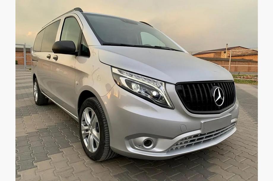 Mercedes Vito/V-class W447 2014– GT Panamericana Black etusäleikkö (2014-2023 Vito W447) Kuva 5