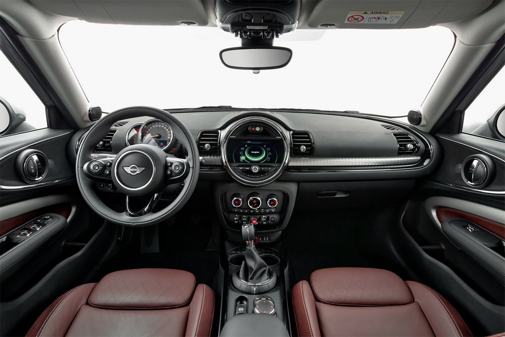 Koeajo: toisen sukupolven MINI Clubman -farmari