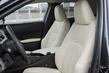 Premium-luokan kaupunkicrossover Lexus UX 200 kuva 7