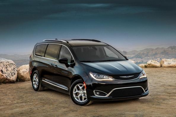 Chrysler Pacifica: täysikokoinen 7-paikkainen tila-auto