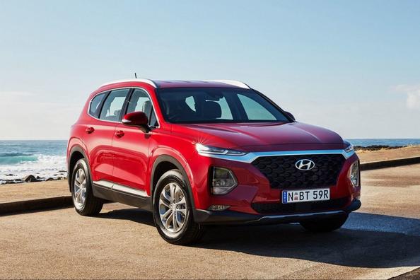 Neljännen sukupolven Hyundai Santa Fe -crossover