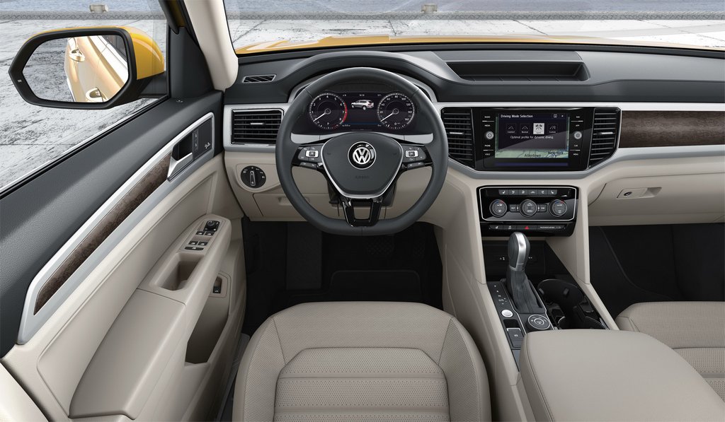 Koeajo: nelivetoinen crossover Volkswagen Teramont