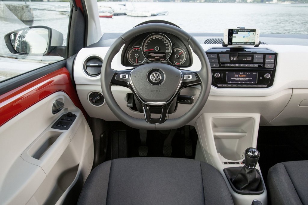 Koeajo: päivitetty kaupunkihatchback Volkswagen up!