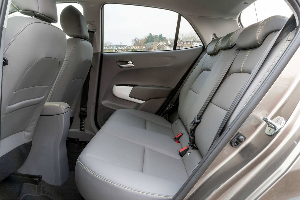 Kia Picanto X-Line -hatchbackin crossover-versio