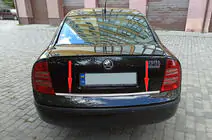 Skoda Superb 2001–2009 Takalukun reunalista (ruostumaton teräs) kuva 1