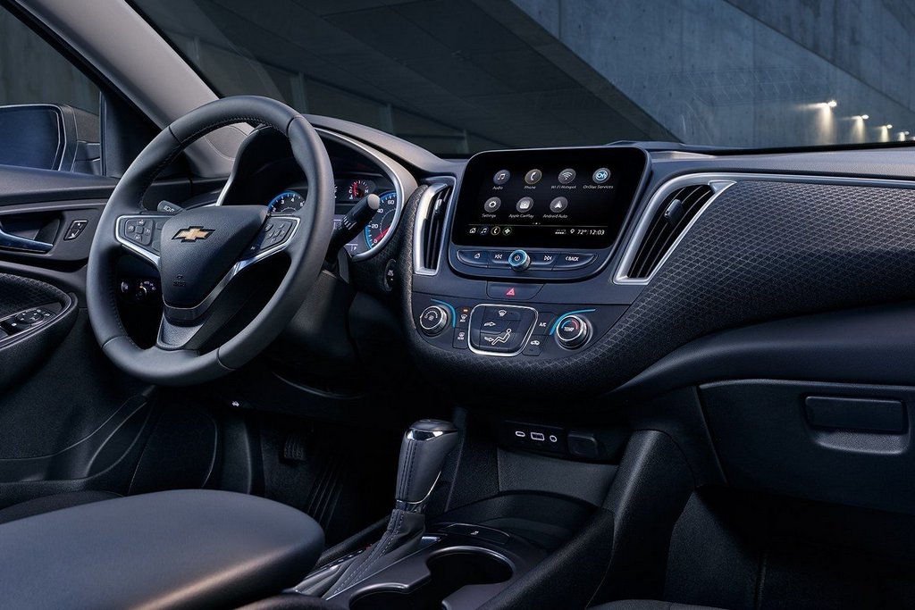 Koeajo: uuden sukupolven Chevrolet Malibu -sedan