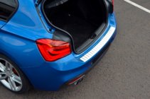 Ford Fiesta 2017– Takapuskurin suojalista OmsaLine (rst.) kuva 3