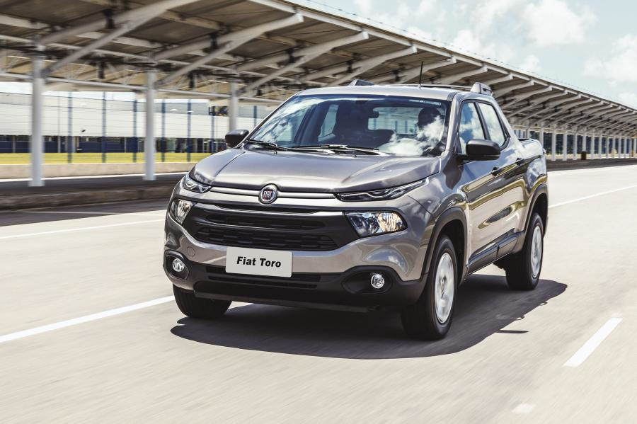 Katsaus keskikokoiseen Fiat Toro -lava-autoon