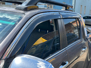Toyota Hilux 2015– Ikkunatuuliohjaimet kromilistalla (4 kpl, Niken) kuva 3