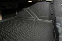 Ford Mondeo 2000–2007 Tavaratilan kaukalomatto (Novline) SD kuva 3