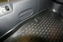 Hyundai Accent 2011–2017 Tavaratilan kaukalomatto (Novline) HB kuva 3