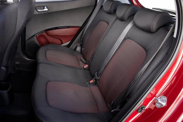 Kompakti viisiovinen Hyundai i10 -viistoperä Kuva 9